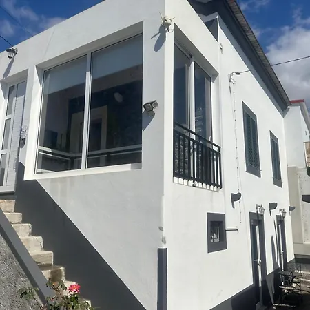 Vila Isabela House *