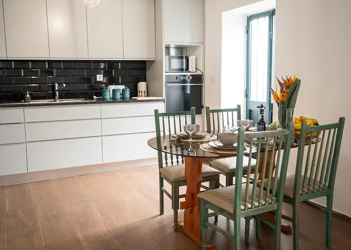 Isabela House Vila *