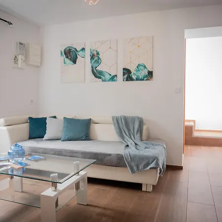 Isabela House بونتا دو سول