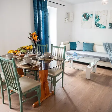 Isabela House بونتا دو سول