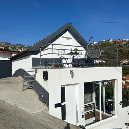 Isabela House *