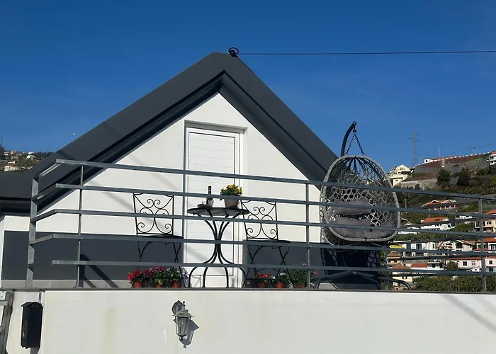 Isabela House Villa *